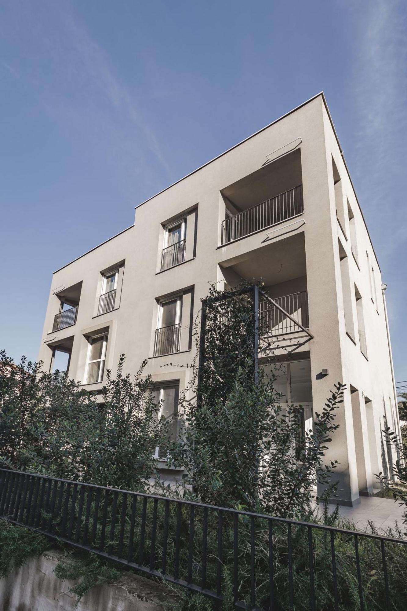 Moon 3 Apartment *
